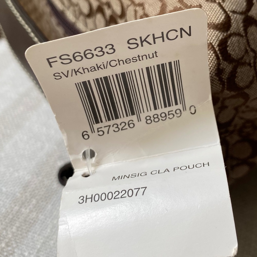 Coach Mini Signature Pouchette w/ Tags - Picture 8 of 11